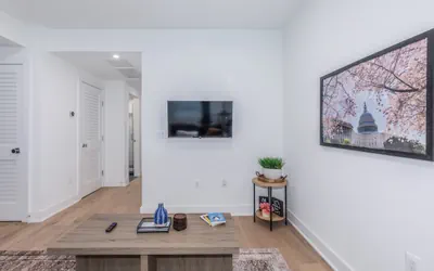 Photo 5 - Modern 2BR Cap Hill Suite - 3 Min walk to Metro!