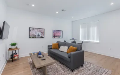 Photo 3 - Modern 2BR Cap Hill Suite - 3 Min walk to Metro!