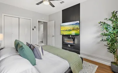 Photo 4 - Stylish 3-Bedroom Austin Home in a Seriously Convenient Location