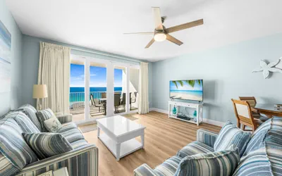 Photo 3 - Luxurious 4BD! Oceanview! Free Beach Chair Service!