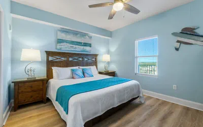 Photo 4 - Luxurious 4BD! Oceanview! Free Beach Chair Service!
