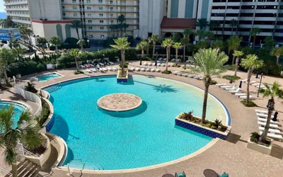 Photo 4 - Low Floor 3BD + Bunks Family Resort! 5 Pools! Free Beach Chairs