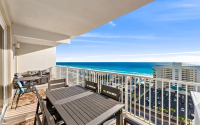 Photo 3 - Beach and Ocean Views! Steps 2 Beach, Restaurants! Sleeps 9