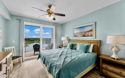 Photo 4 - Family and Friends Beach Resort Condo for 8! Steps from the Beach
