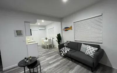 Photo 5 - Charming 2 bed/2 bath apt w/patio & parking