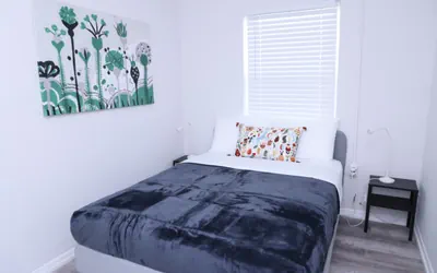 Photo 2 - Cozy Studio w/ parking & private patio w/ BBQ