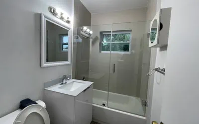 Photo 4 - Modern 1bed/1bath apt w/ patio & parking