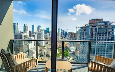 Photo 3 - New Luxury Condo in Downtown