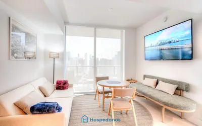 Photo 4 - New Luxury Condo in Downtown