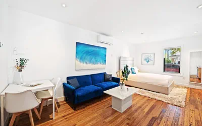 Photo 5 - Charming Studio with shared Patio