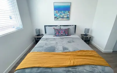 Photo 5 - New, spacious and fully equipped 2bed/2bath apart