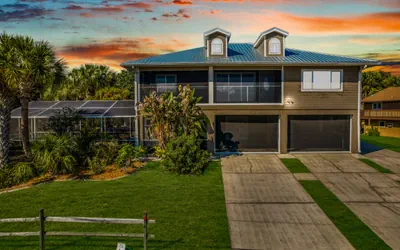 Photo 4 - Salt River House