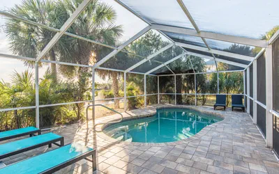 Photo 2 - Salt River House