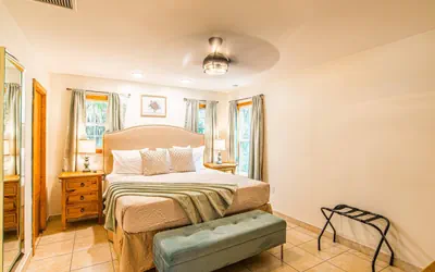 Photo 4 - Homosassa Captain's Quarters