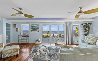 Photo 4 - A1A Beach House Retreat