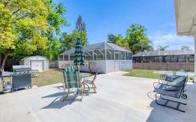 Photo 3 - Endless Summer Oasis with a Pool