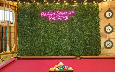 Photo 2 - Beach Gangsta's Paradise, Pet Friendly, Cowboy Pool, Pool Table