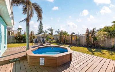Photo 2 - Walk to Beach | Pet Friendly, Plunge Pool, Sleeps9