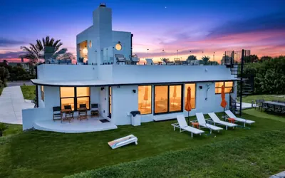 Photo 2 - Jewel of the Shores Oceanfront Estate | Rooftop Lounge | Game Room