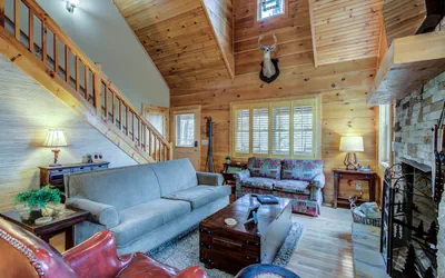 Photo 5 - Blowing Rock Cabin | Hot Tub, Fire Pit, Fall Views