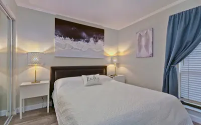 Photo 4 - Waterfront Resort Condo with Heated Pool