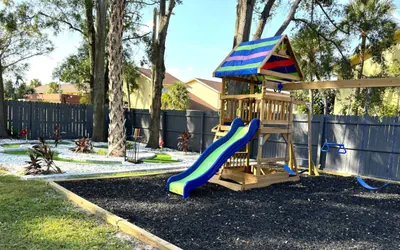 Photo 4 - Heated Pool, Pickleball, basketball, putting green
