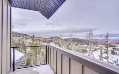 Photo 5 - Aspen View Lodge | Huge Family Cabin w/ Views