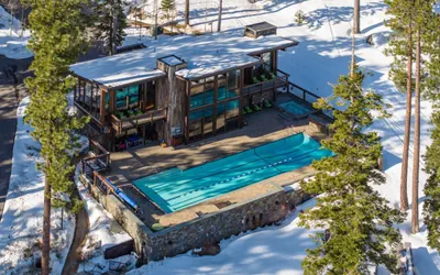 Photo 2 - True Ski-In/Ski-Out Luxury at Northstar