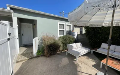 Photo 2 - FULLY RENOVATED 2BR HOME with HOT TUB & PRIVATE FENCED YARD/PATIO near NOHO ARTS DISTRICT (p42)