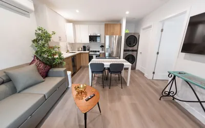 Photo 4 - NEW 1-BEDROOM HOME BUILT IN 2022 LOCATED IN THE AWESOME NOHO ARTS DISTRICT AREA  (p54)