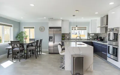 Photo 4 - UPSCALE MODERN 4BR TORRANCE HOUSE BUILT 2018 w/ GARAGE, FENCED YARD/PATIO (p79)
