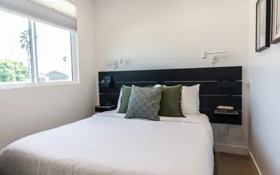 Photo 5 - Scandinavian-Style 1BR Apartment BUILT 2024 (p83)