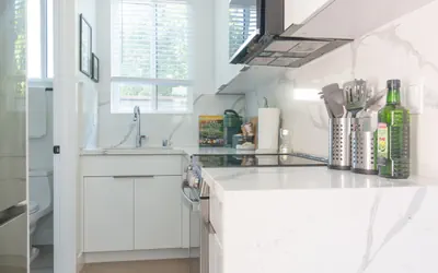 Scandinavian-Style 1BR Apartment BUILT 2024 (p80)