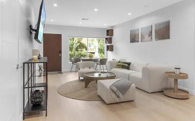 Photo 4 - 3BR HOUSE FULLY RENOVATED 2025: FENCED YARD/PATIO & CARPORT in NOHO ARTS DISTRICT p85