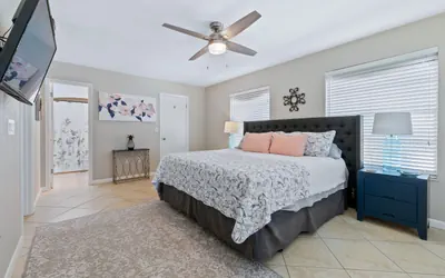 Photo 3 - Steps to Beach 3BR | Ocean View | Fast Wi-Fi