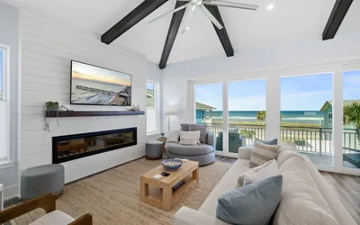 Photo 3 - Ocean View Living • 3BR Beach House | Bunks