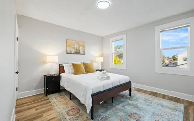 Near Downtown • Free Parking • High-Speed WiFi