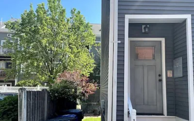Photo 3 - Lovely Two Bedroom Condo in South Boston