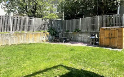 Photo 5 - Lovely Two Bedroom Condo in South Boston