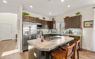 Photo 4 - Movie Theater, Office, Pets! - Stunning Bend Home