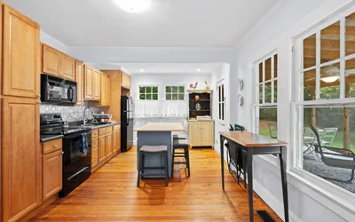 Colgan Cottage in Horse Country