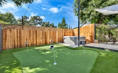 Photo 4 - Modern Cottage, Jacuzzi, Bistro Patio, Putting Green, Walk to All!