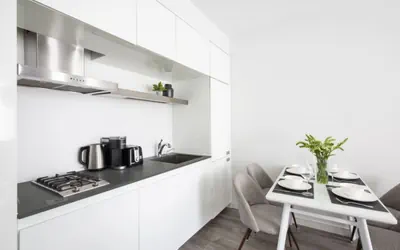 Photo 2 - Cozy 2BD/1BA near Times Square + Gym/Doorman