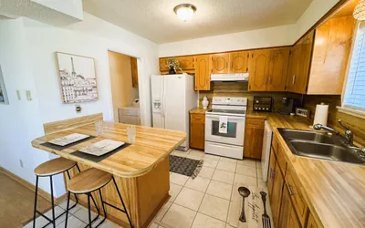 Photo 5 - Jacksonville Bungalow