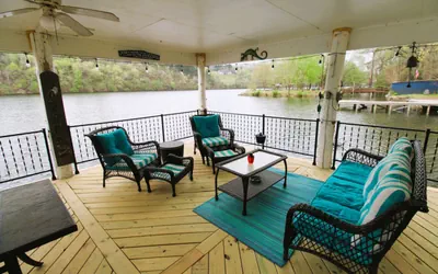 Photo 2 - Jax's Lake House