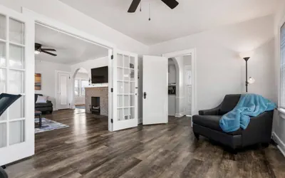 Photo 5 - Large 2 Bed Apartment in The Heart of Canton 2nd Floor Near HOF and Hospitals
