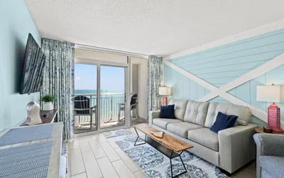 Camelot By The Sea Resort 1504