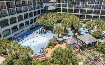 Photo 2 - Beach Cove Resort 423