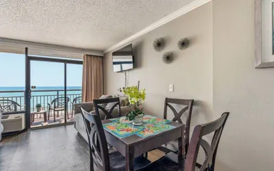Photo 3 - Caravelle Resort Unit 840