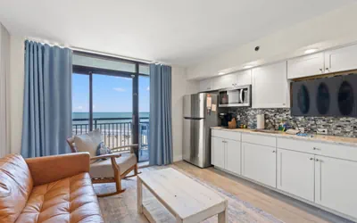 Photo 4 - Beach Cove Resort 522